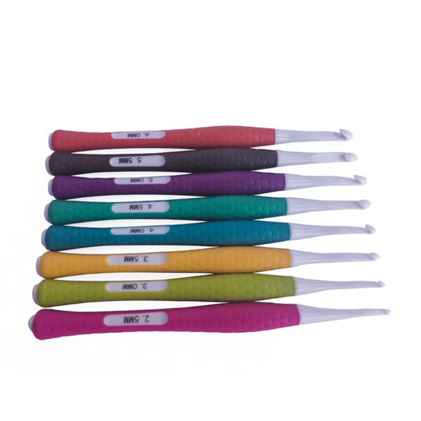 Soft Handle Plastic Crochet Hook Light 8 Crochet Hook Set - Image 4